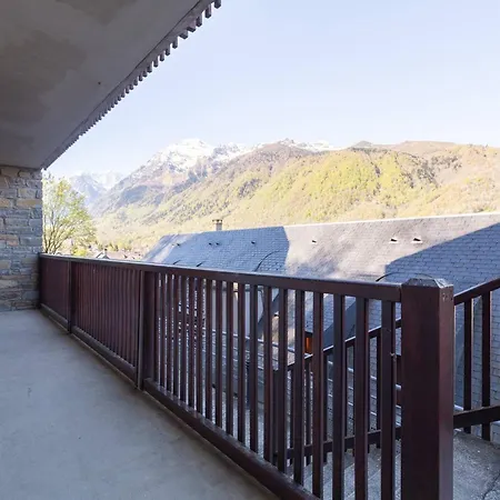 Apartment 5 Pers A Loudenvielle, Proche Telecabine Et Balnea - Fr-1-695-74 Loudenvielle